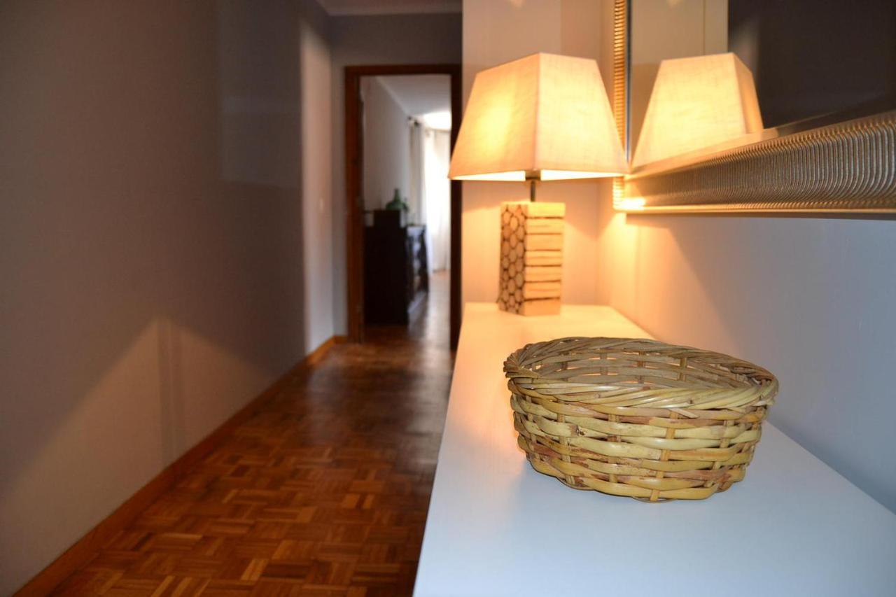 Amplio Apartamento Con Piscina En Llivia Luaran gambar